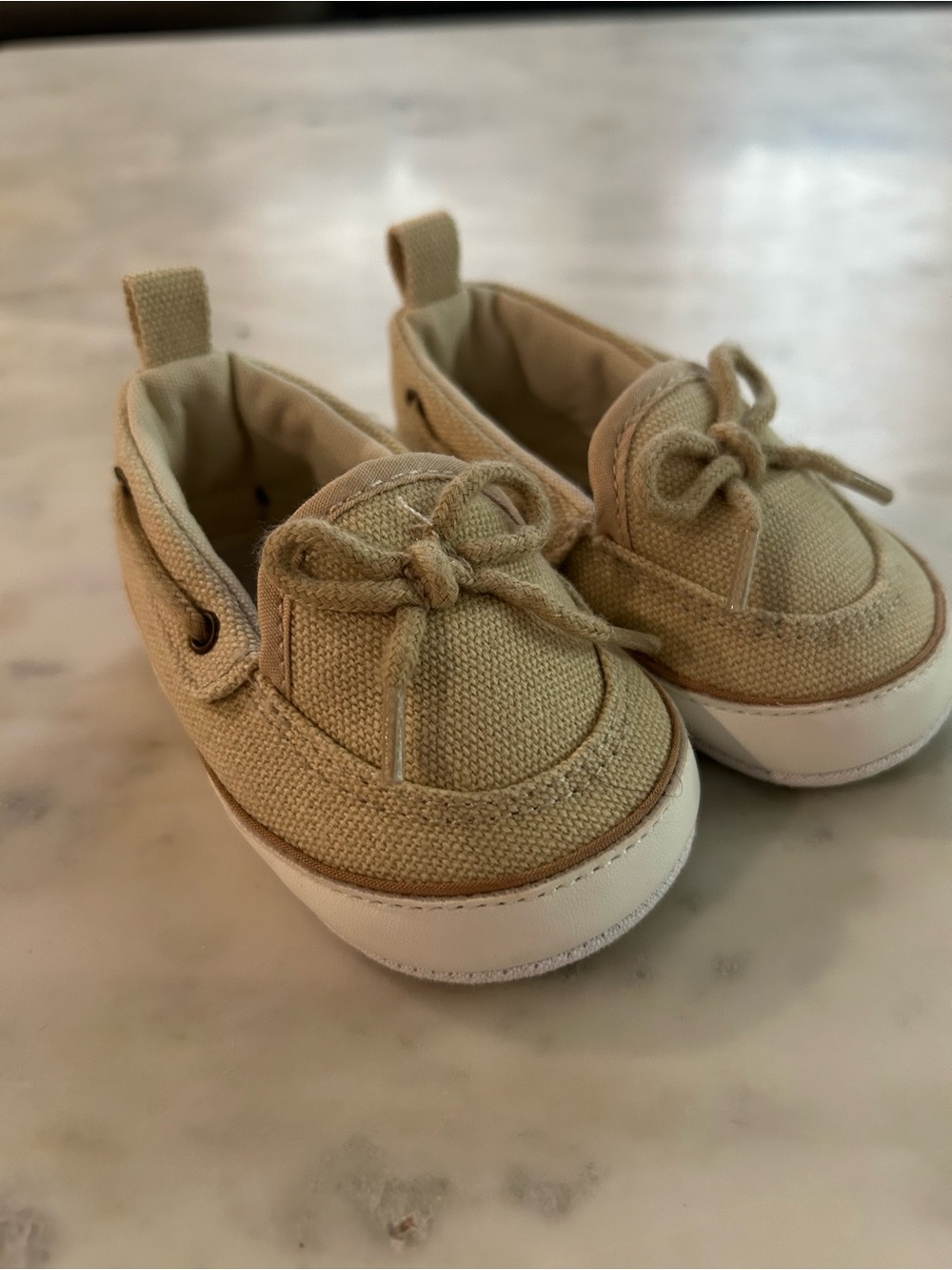 Sperry Kids Canvas Tassel Boat Shoes in Tan